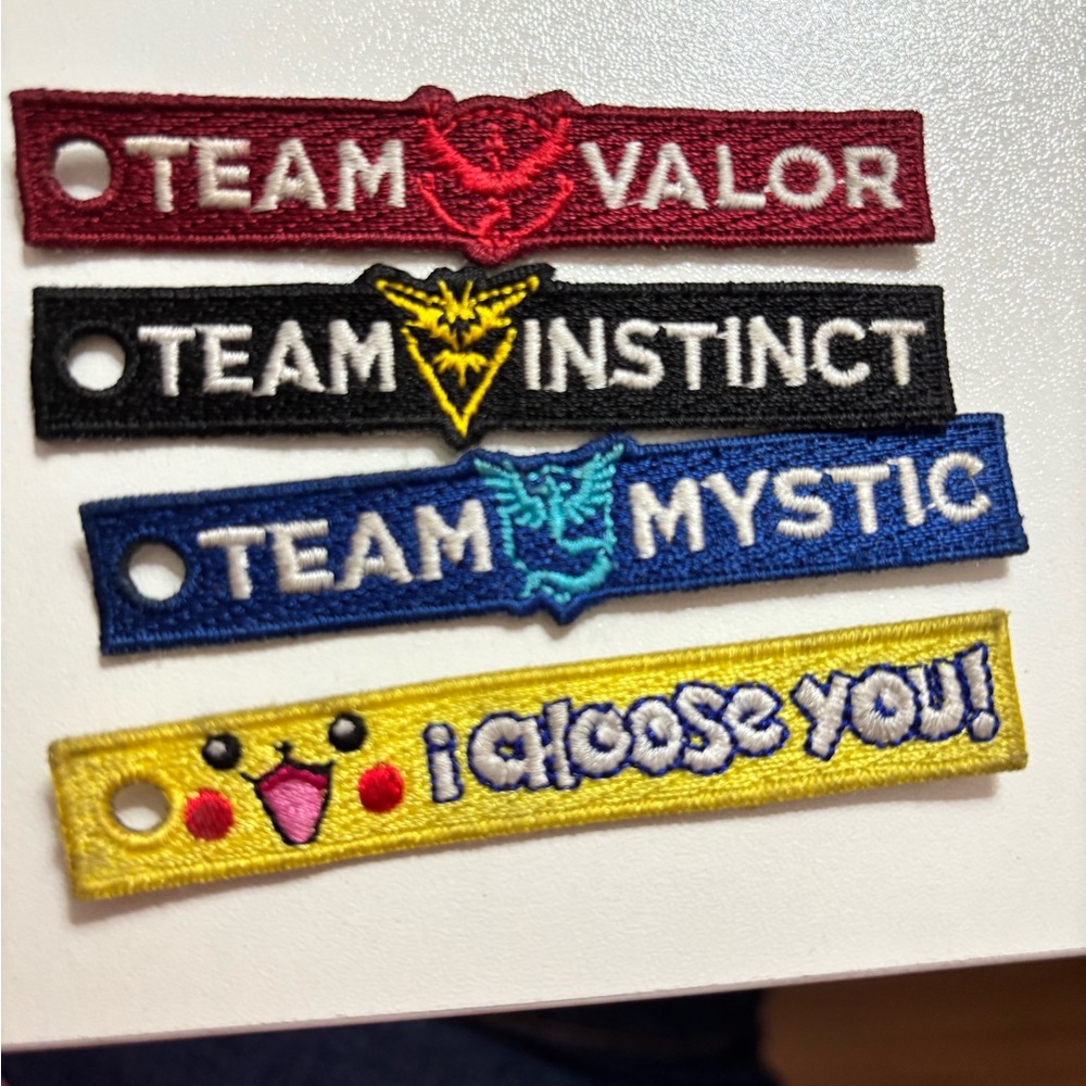 Colorful Embroidered Patches Collection - Picture 2 of 11